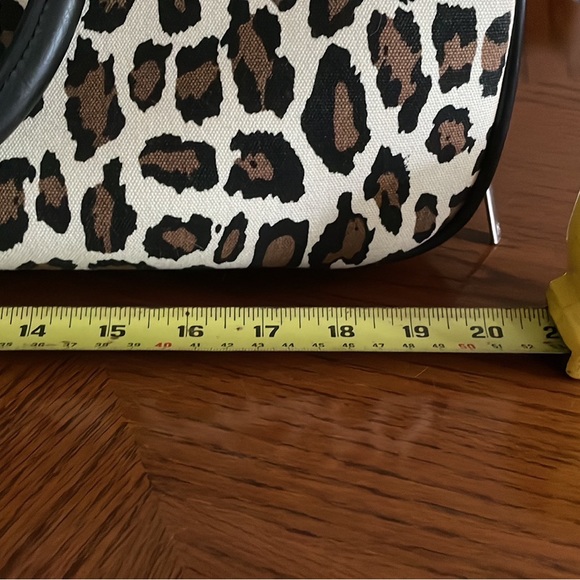 Liz Claiborne 💕Travel Bag on Wheels 💕 - Picture 8 of 11